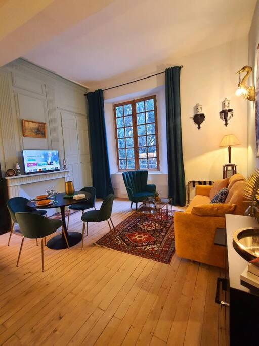 T2 Calme Vieux Tours Basilique Apartman Kültér fotó