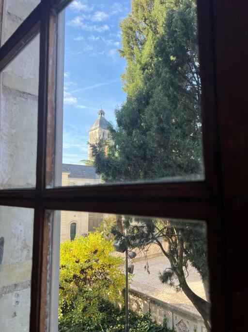 T2 Calme Vieux Tours Basilique Apartman Kültér fotó